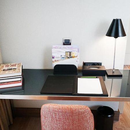 Hawthorn Suites By Wyndham Istanbul Airport Kültér fotó